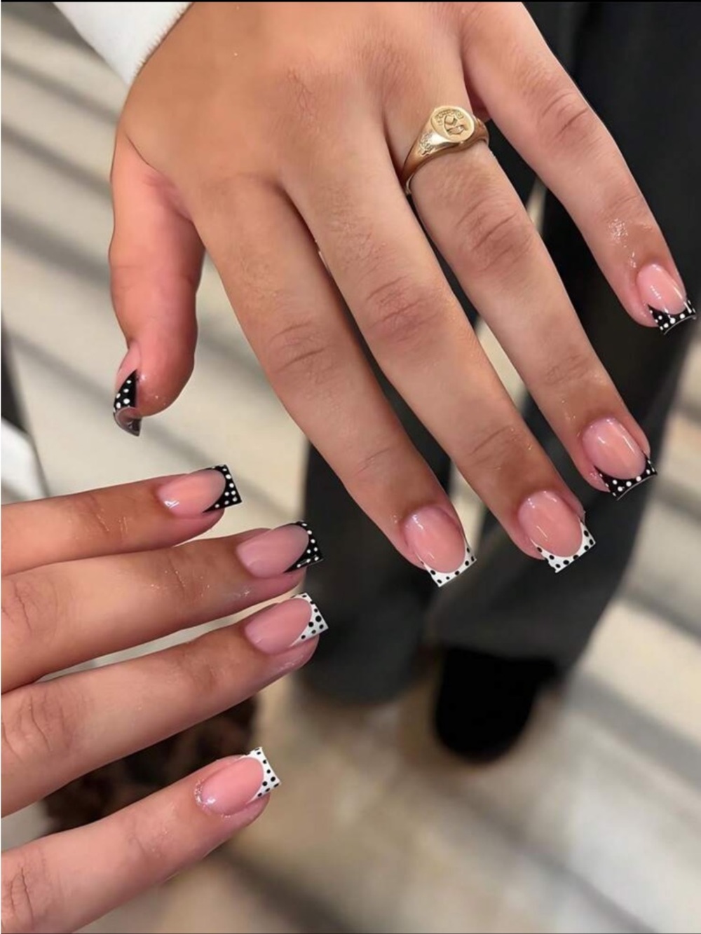 Polka Dot B&W Frenchies Nails NWT